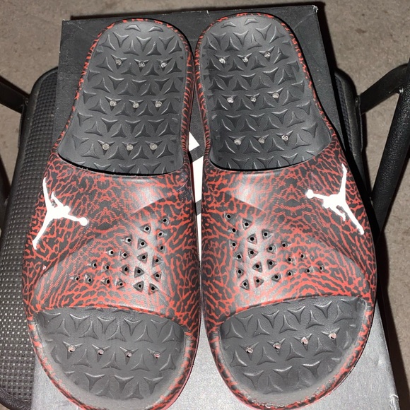 jordan sandals near me